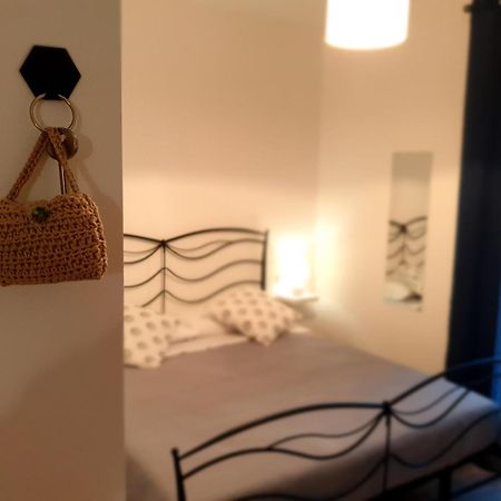 Residenza Tarzana Hotel ปาแลร์โม ห้อง รูปภาพ