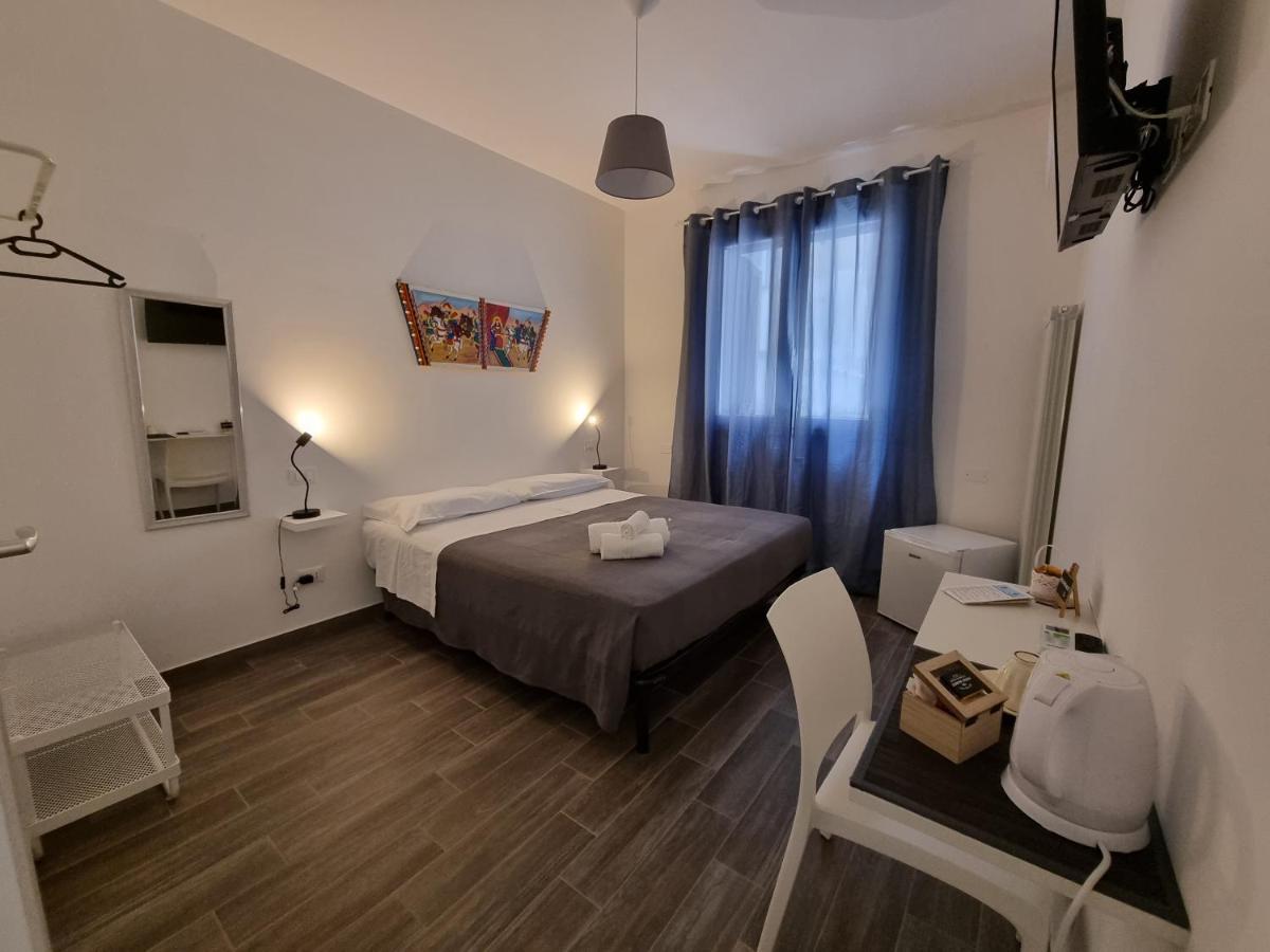 Residenza Tarzana Hotel ปาแลร์โม ภายนอก รูปภาพ