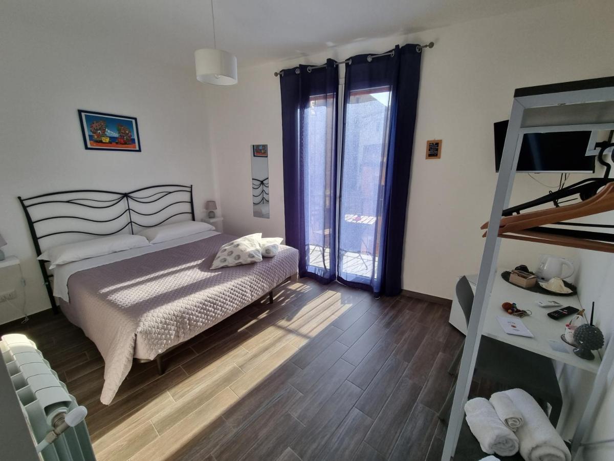 Residenza Tarzana Hotel ปาแลร์โม ภายนอก รูปภาพ